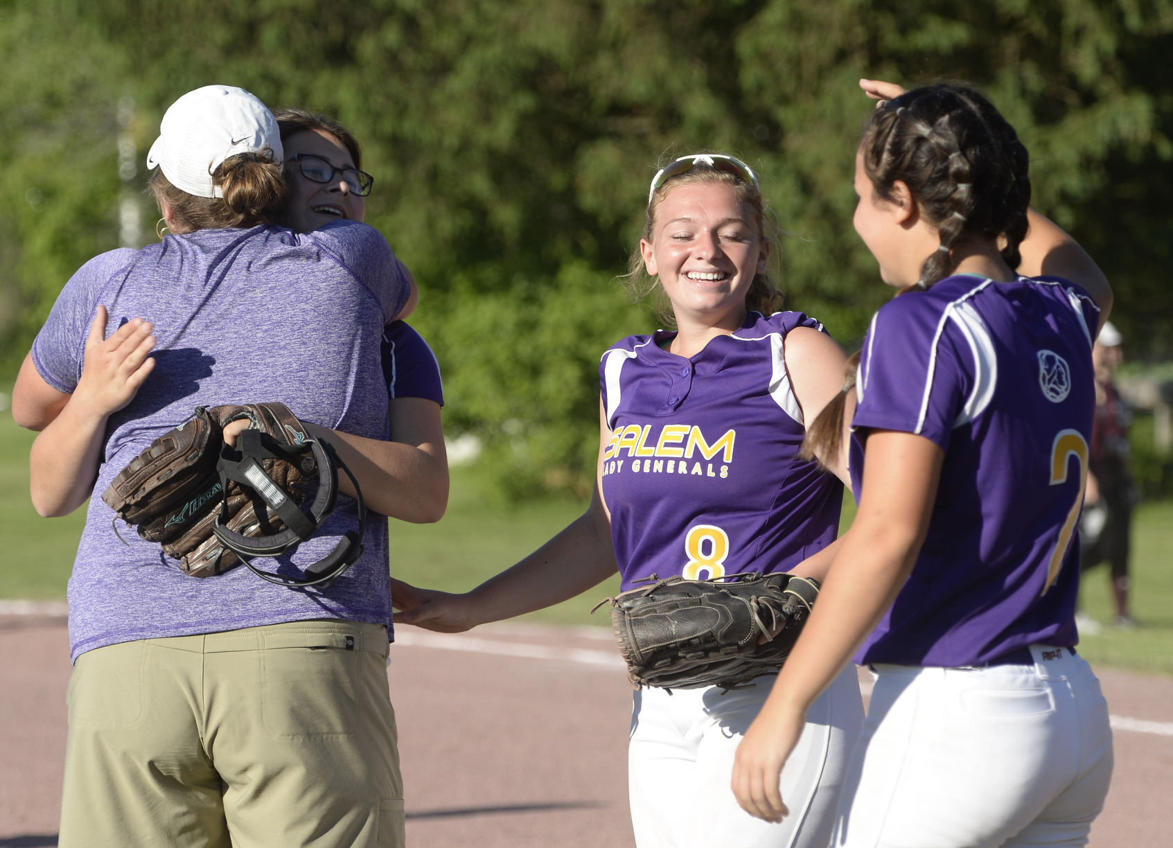 Softball: Class D championship game